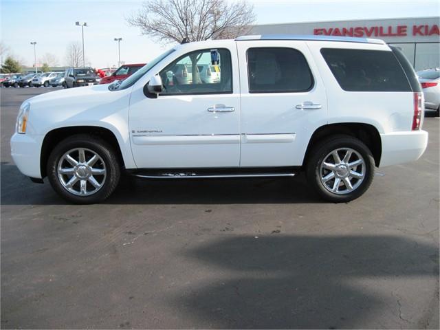 GMC Yukon 2007 photo 3
