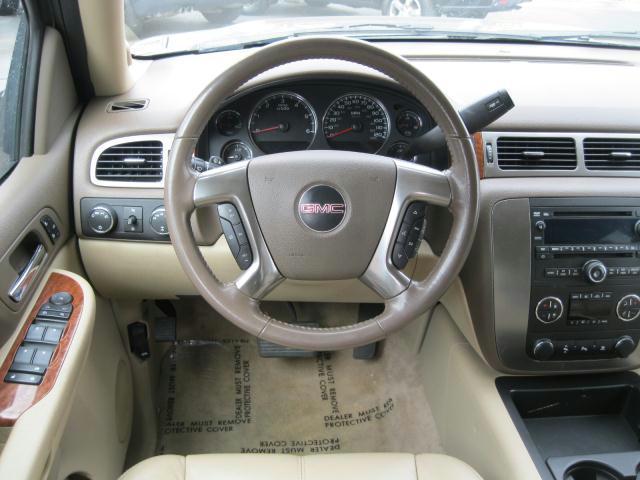 GMC Yukon 2007 photo 3