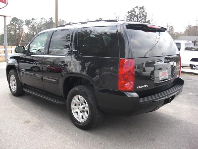 GMC Yukon 2007 photo 1