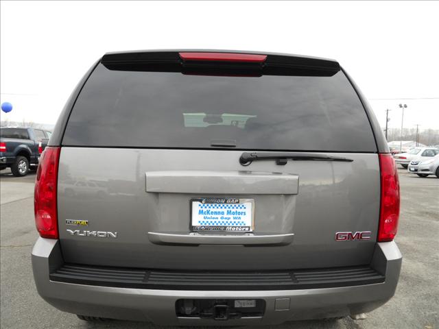 GMC Yukon 2007 photo 4
