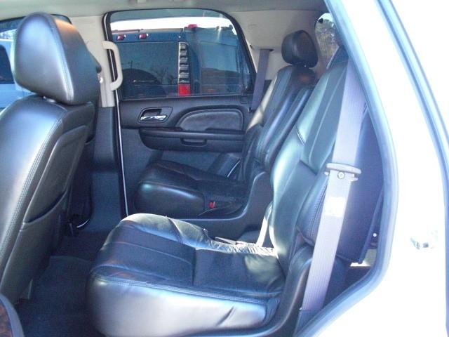GMC Yukon 2007 photo 3