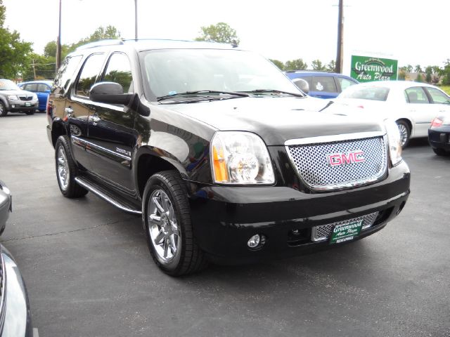GMC Yukon 2007 photo 2