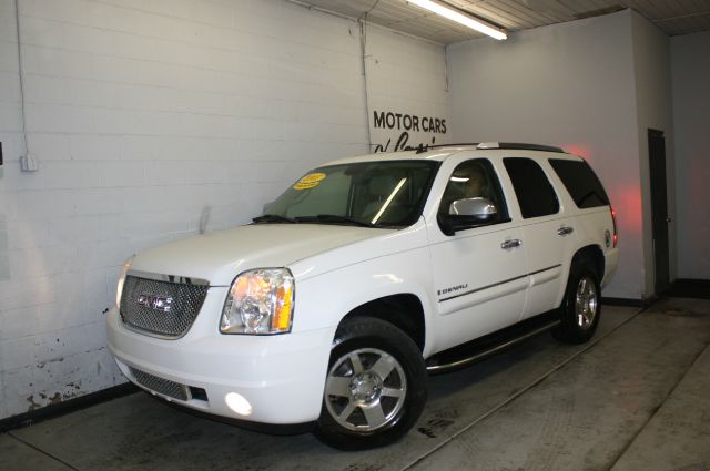 GMC Yukon 2007 photo 3