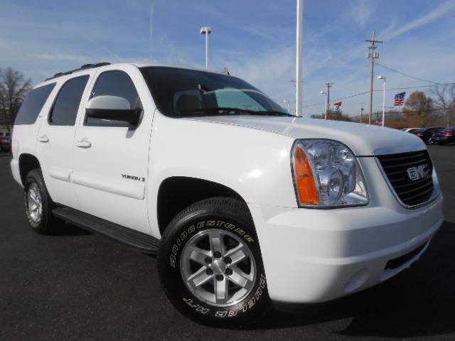 GMC Yukon SLT SUV