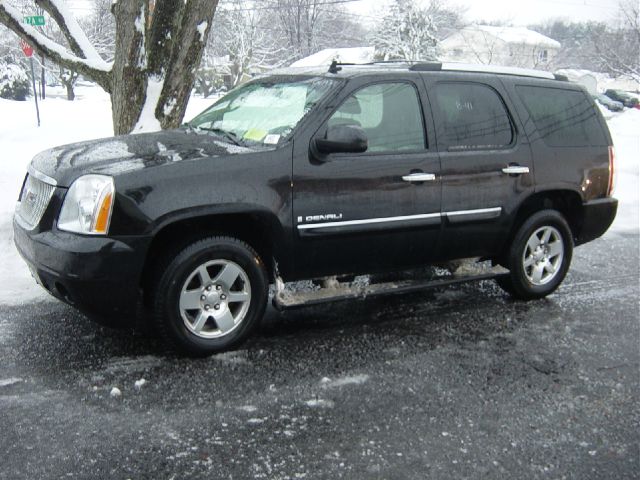 GMC Yukon 2007 photo 4