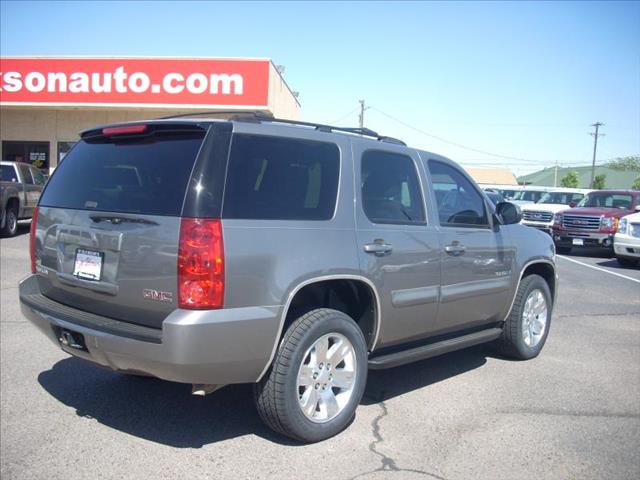 GMC Yukon 2007 photo 3