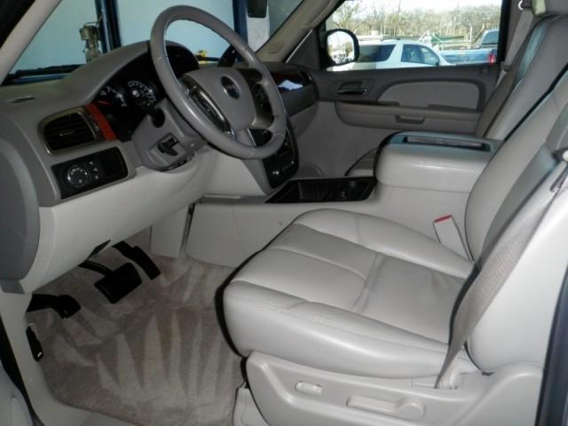 GMC Yukon 2007 photo 3