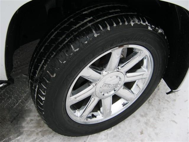 GMC Yukon 2007 photo 2