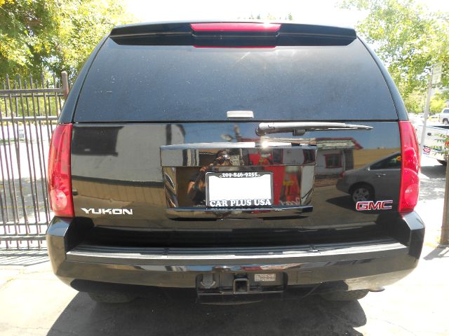 GMC Yukon 2007 photo 11