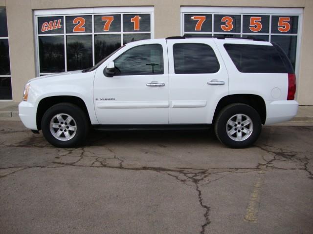 GMC Yukon 45 Sport Utility