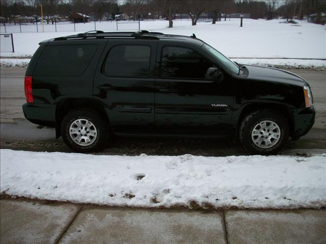 GMC Yukon 2007 photo 2