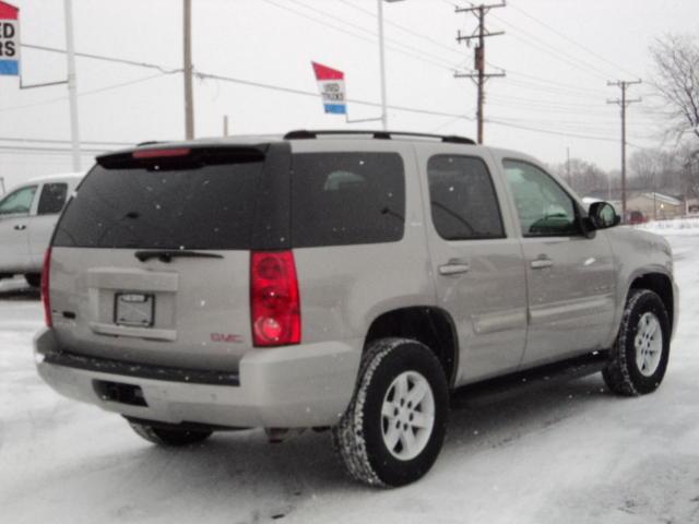 GMC Yukon 2007 photo 3