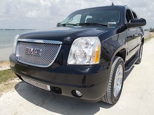 GMC Yukon 2007 photo 1