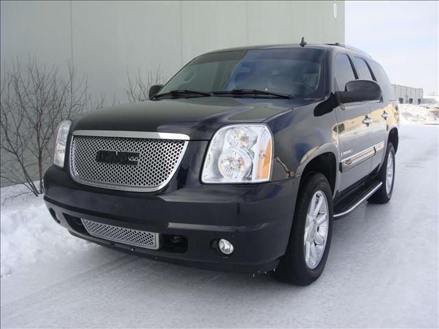 GMC Yukon EX Sedan 4D Sport Utility