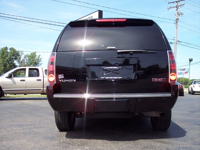 GMC Yukon 2007 photo 15