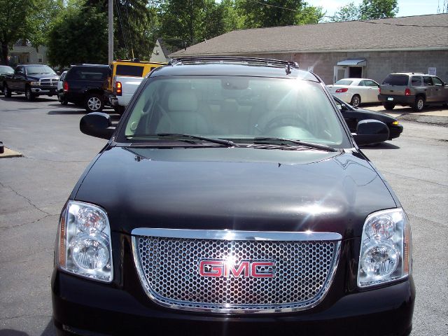 GMC Yukon 2007 photo 21