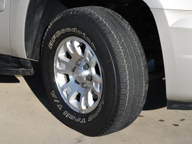 GMC Yukon 2007 photo 2