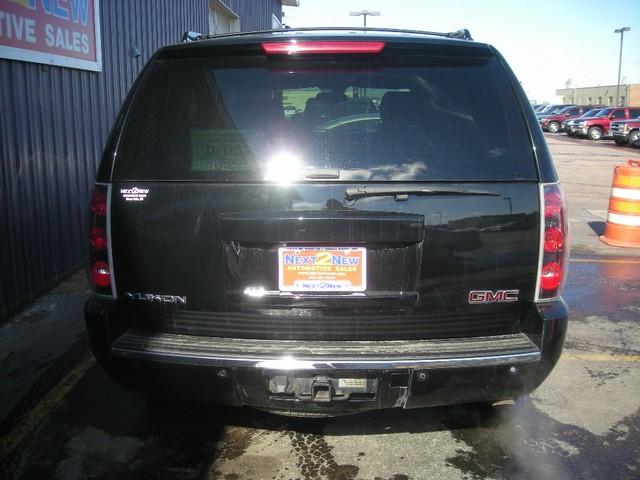 GMC Yukon 2007 photo 3