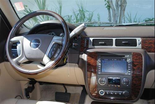 GMC Yukon 2008 photo 1