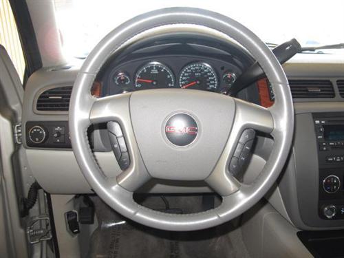 GMC Yukon 2008 photo 4