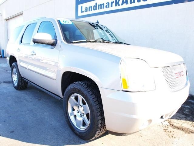 GMC Yukon 2008 photo 2