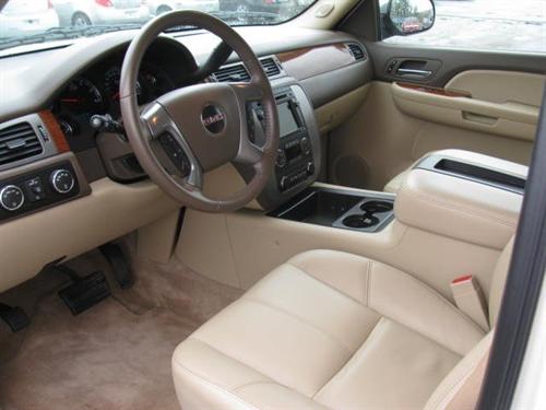 GMC Yukon 2008 photo 3