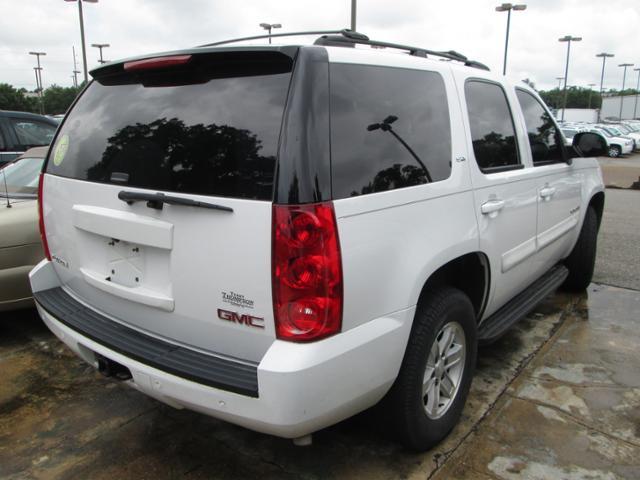 GMC Yukon 2008 photo 3