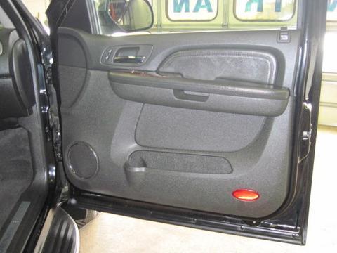 GMC Yukon 2008 photo 2