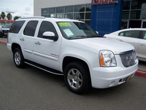 GMC Yukon 2008 photo 1