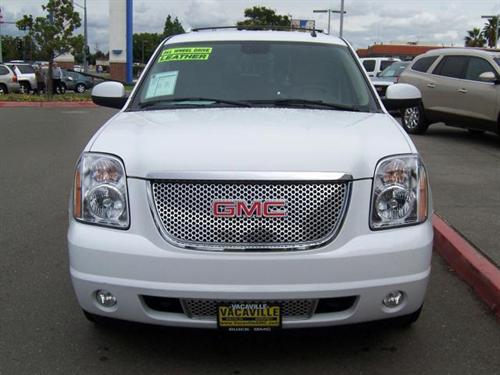 GMC Yukon 2008 photo 4