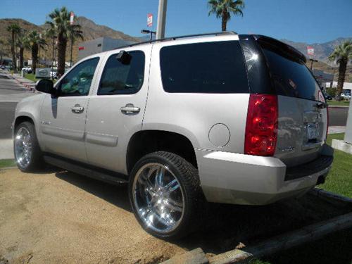 GMC Yukon 2008 photo 2