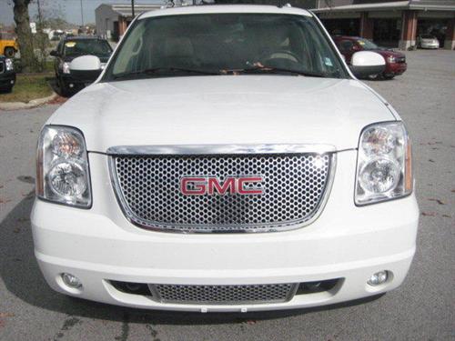 GMC Yukon 2008 photo 1