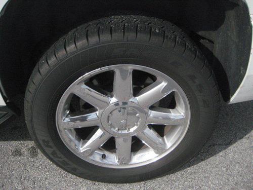 GMC Yukon 2008 photo 2