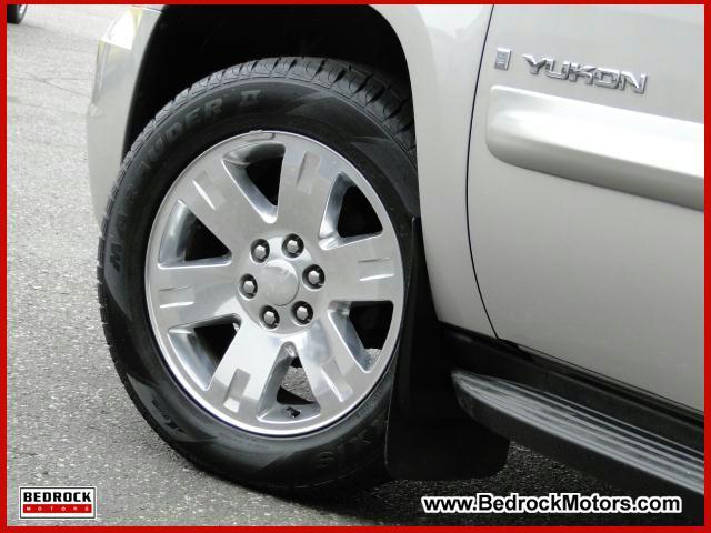 GMC Yukon 2008 photo 3