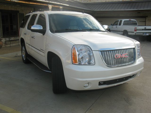 GMC Yukon 2008 photo 3