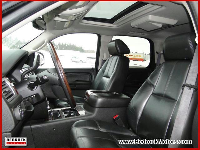 GMC Yukon 2008 photo 4