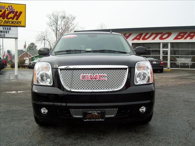 GMC Yukon EX Sedan 4D Sport Utility