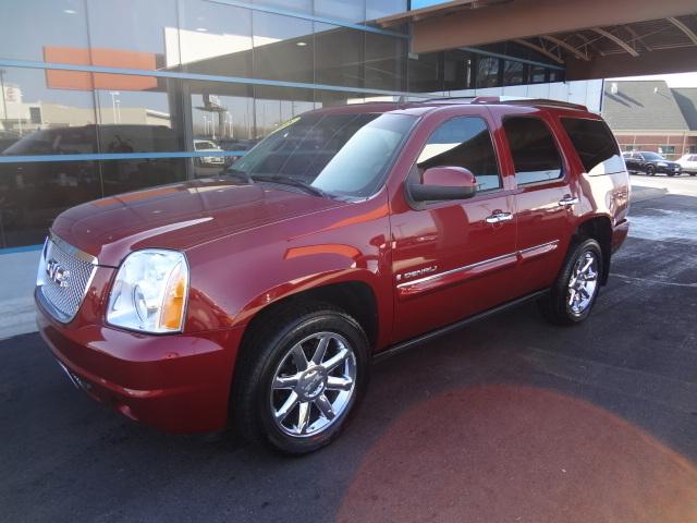 GMC Yukon 2008 photo 1