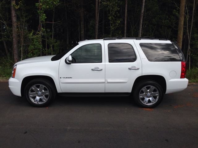 GMC Yukon 2008 photo 3