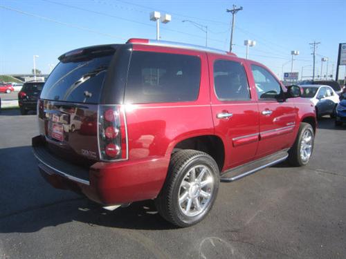 GMC Yukon 2008 photo 1