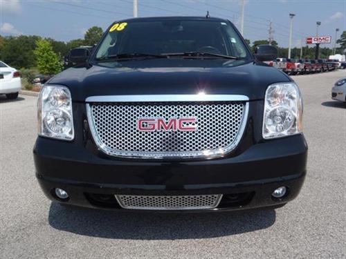 GMC Yukon 2008 photo 2