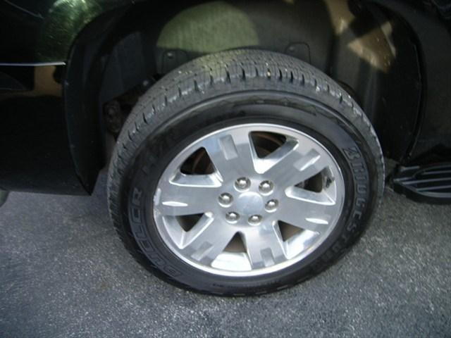 GMC Yukon 2008 photo 2