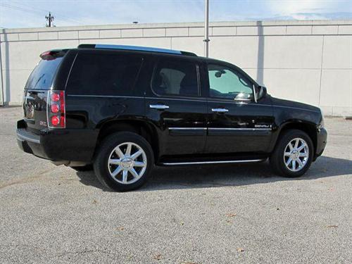 GMC Yukon 2008 photo 1