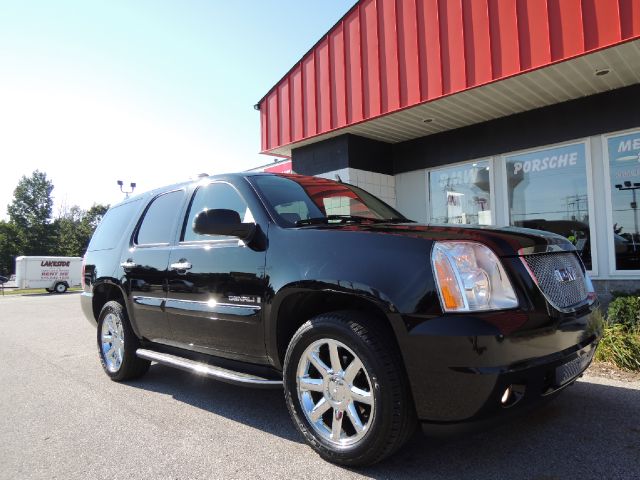 GMC Yukon 2008 photo 1