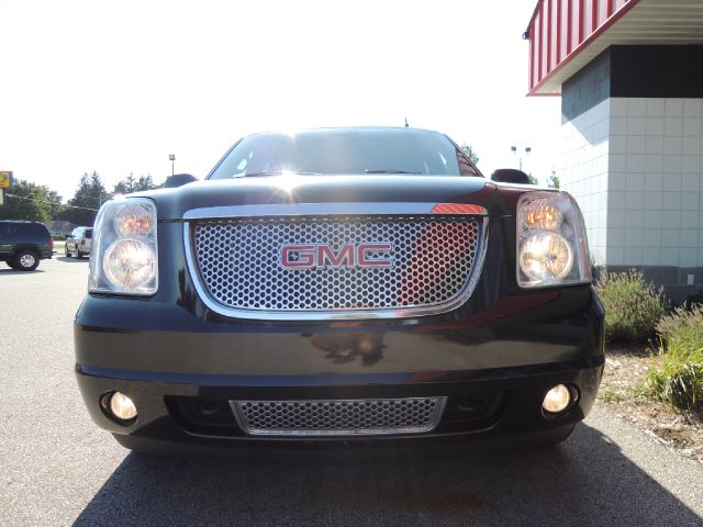 GMC Yukon 2008 photo 3