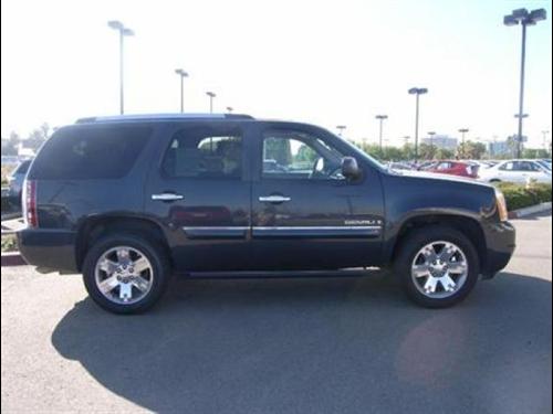 GMC Yukon 2008 photo 3