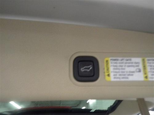 GMC Yukon 2008 photo 2