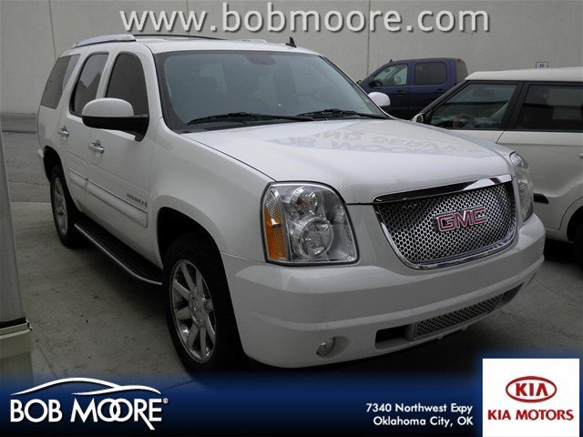 GMC Yukon 2008 photo 1