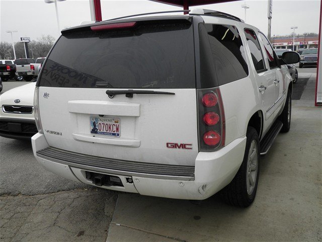 GMC Yukon 2008 photo 4