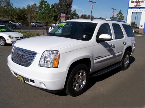 GMC Yukon 2008 photo 3